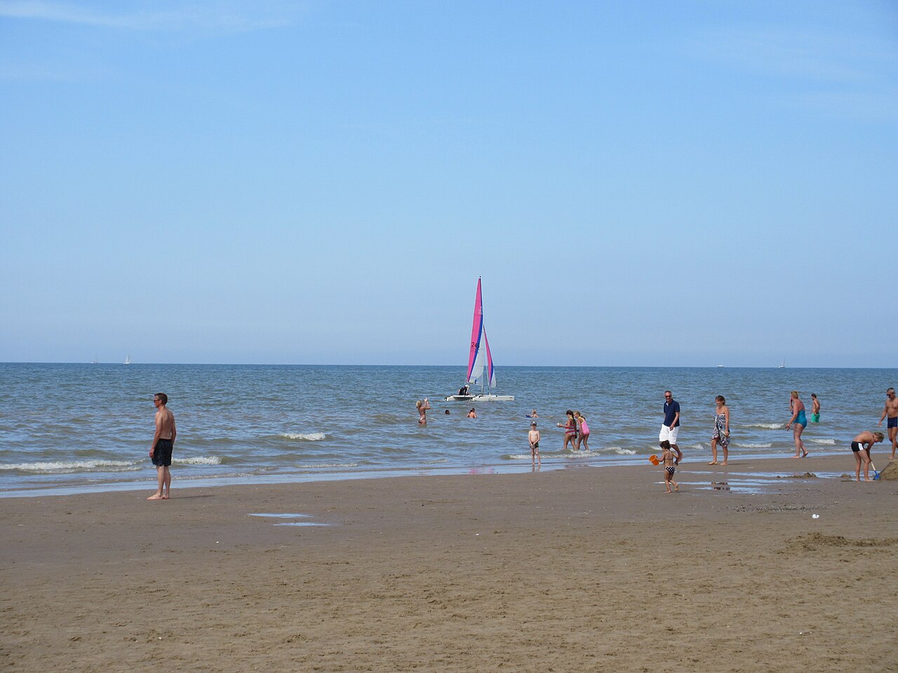 Sandy beach and sea at Noordwijk